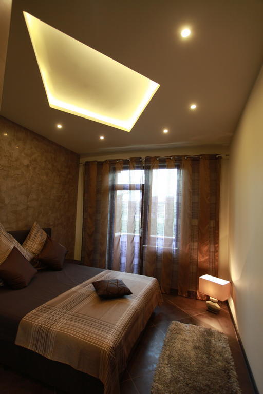 Brown Cottage Apartment София Номер фото
