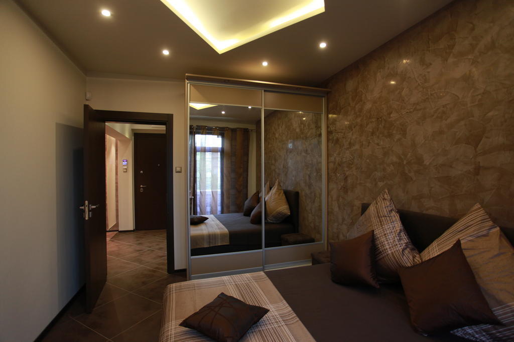 Brown Cottage Apartment София Номер фото